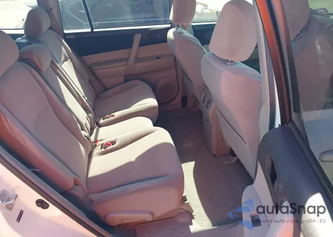 2009 Toyota Highlander z USA, uszkodzony, nr VIN JTEDA41A492003106